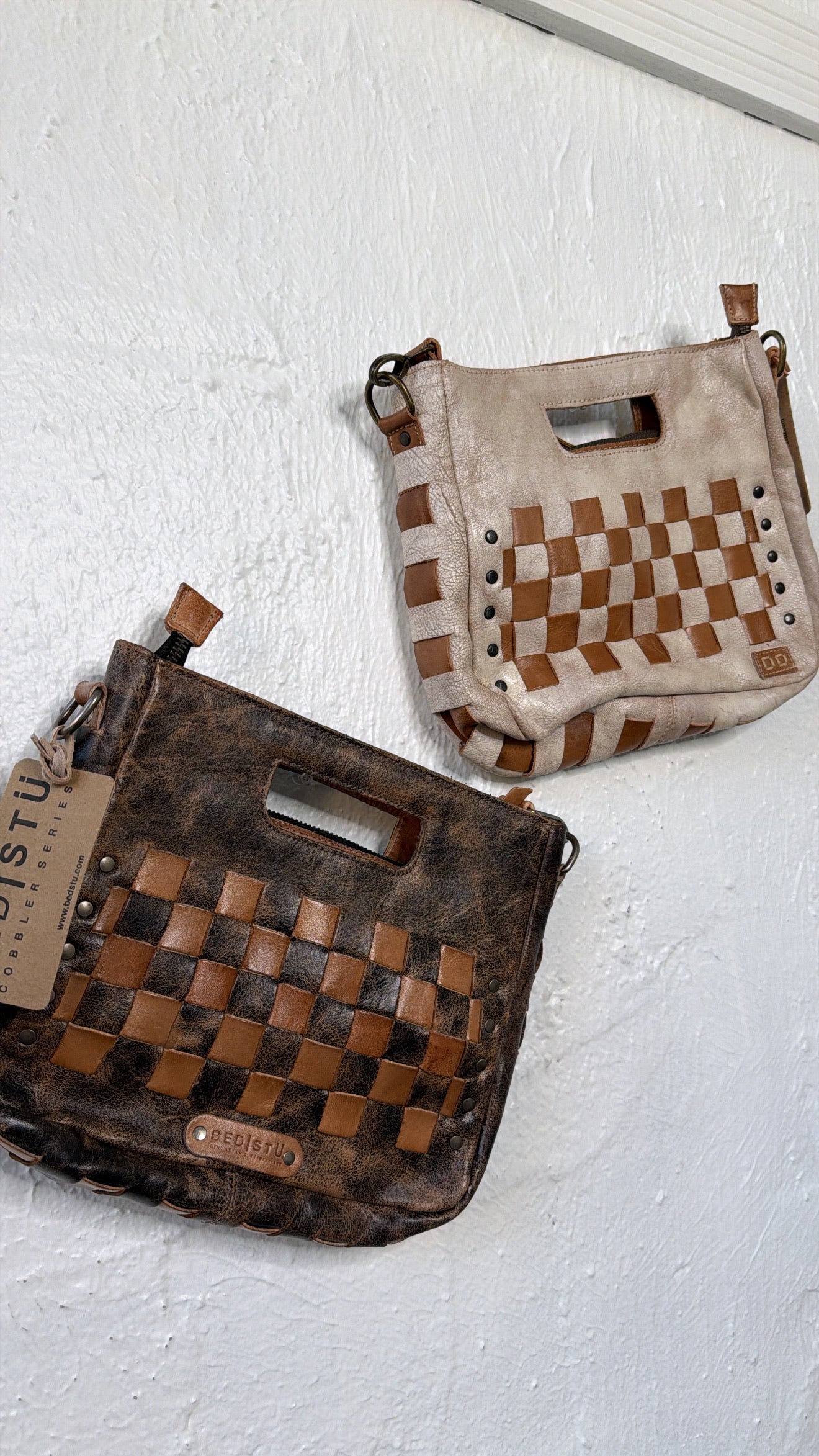 Bedstu Keiki, Nectar Lux Tan Rustic