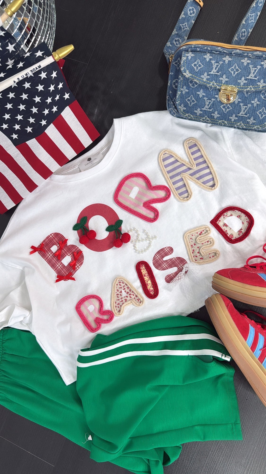 Born & Raised Graphic Detail Top, Off white