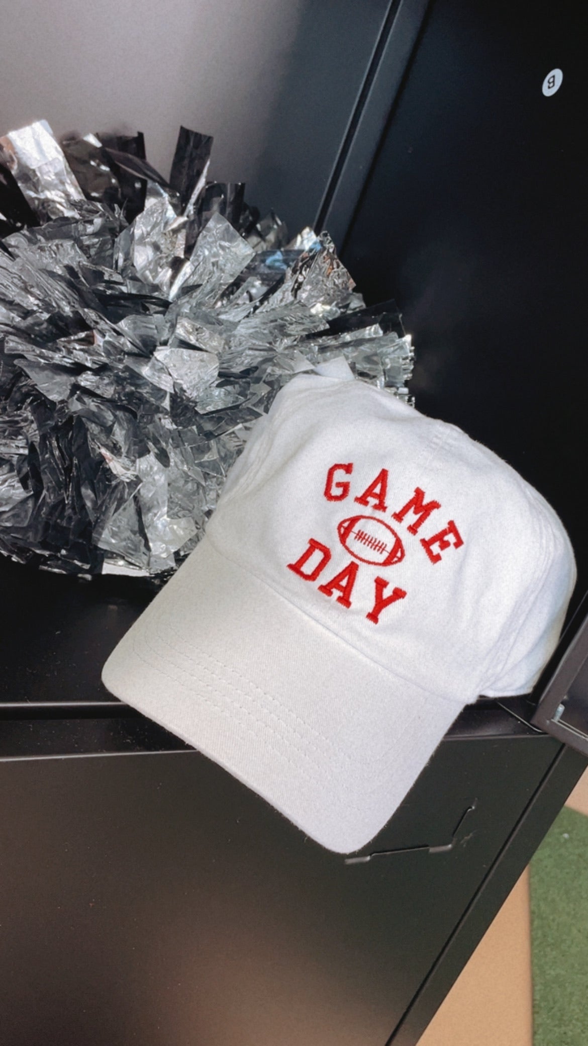 Game Day Ball Cap, White/Red