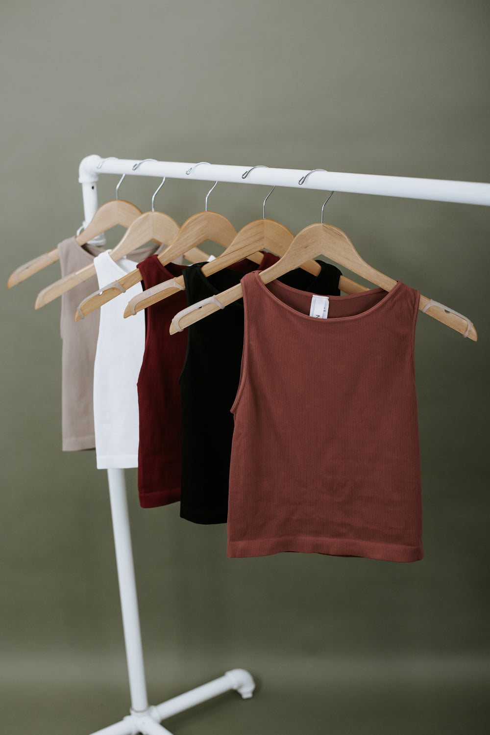 Everyday High Neck Tank, Mahogany