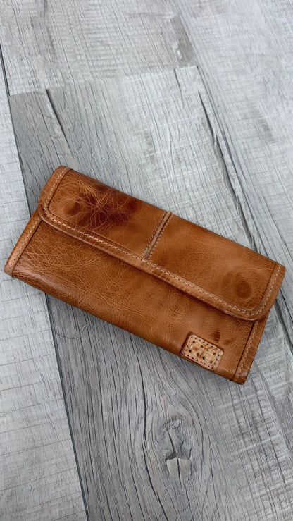Bedstu Canton, Tan Rustic
