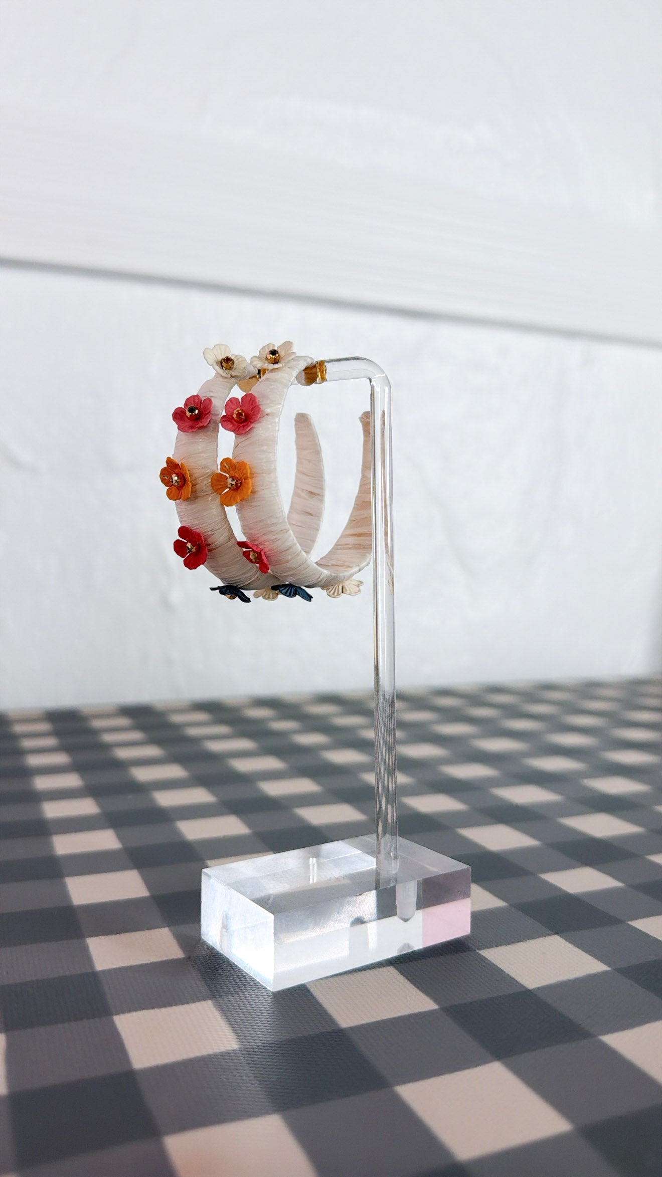Floral Girl Hoop, Ivory