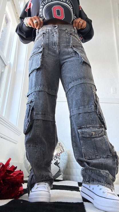 Oli & Hali : Mineral Washed Cargo Pants, Charcoal
