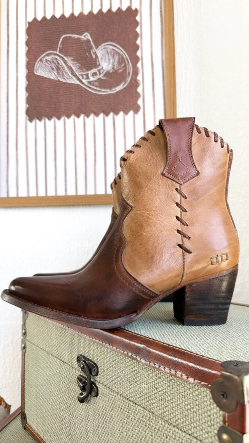 Bedstu Baila ll, Teak Oats Rustic