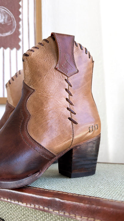 Bedstu Baila ll, Teak Oats Rustic