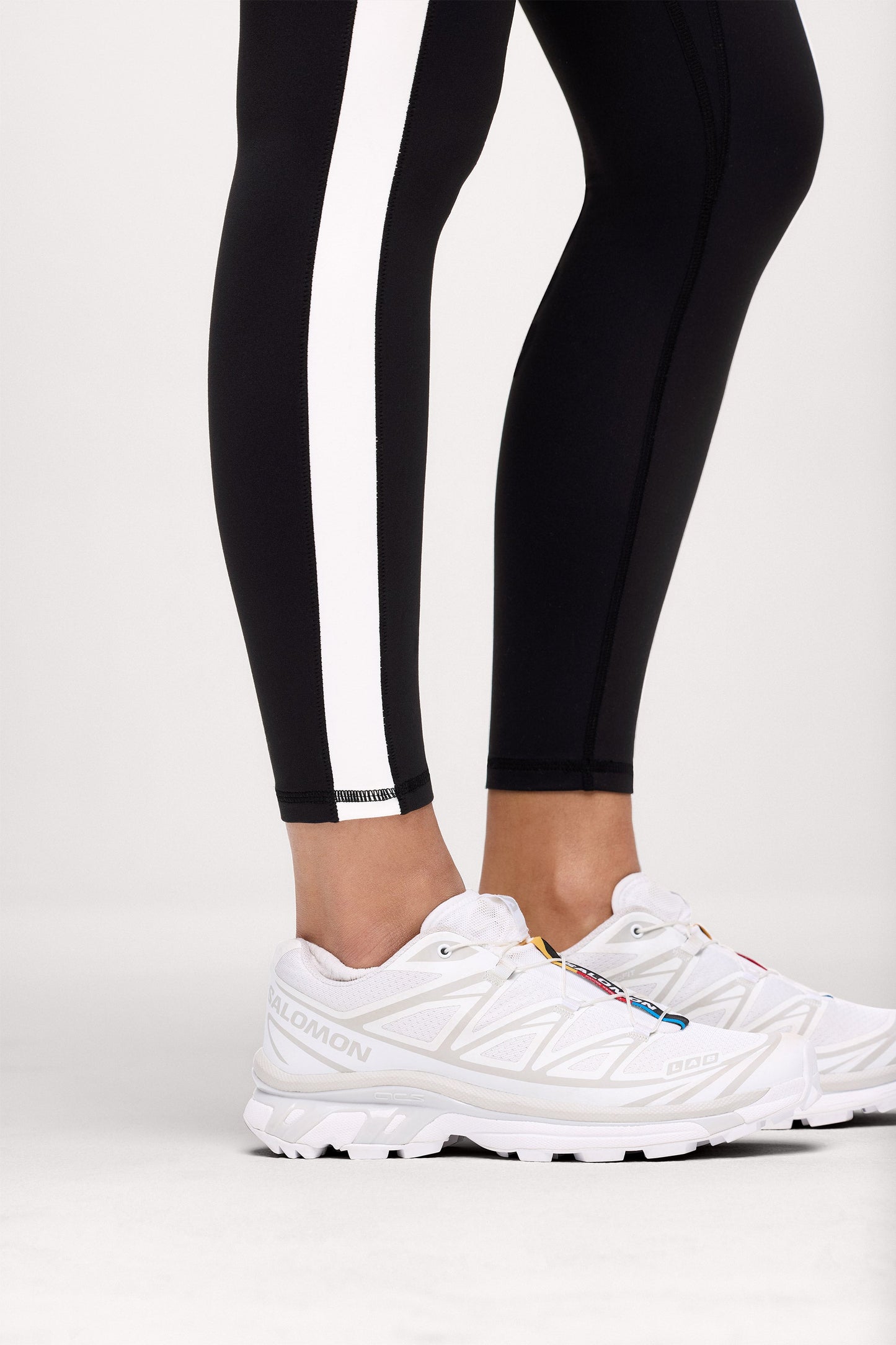 Motion Contrast Legging | Black