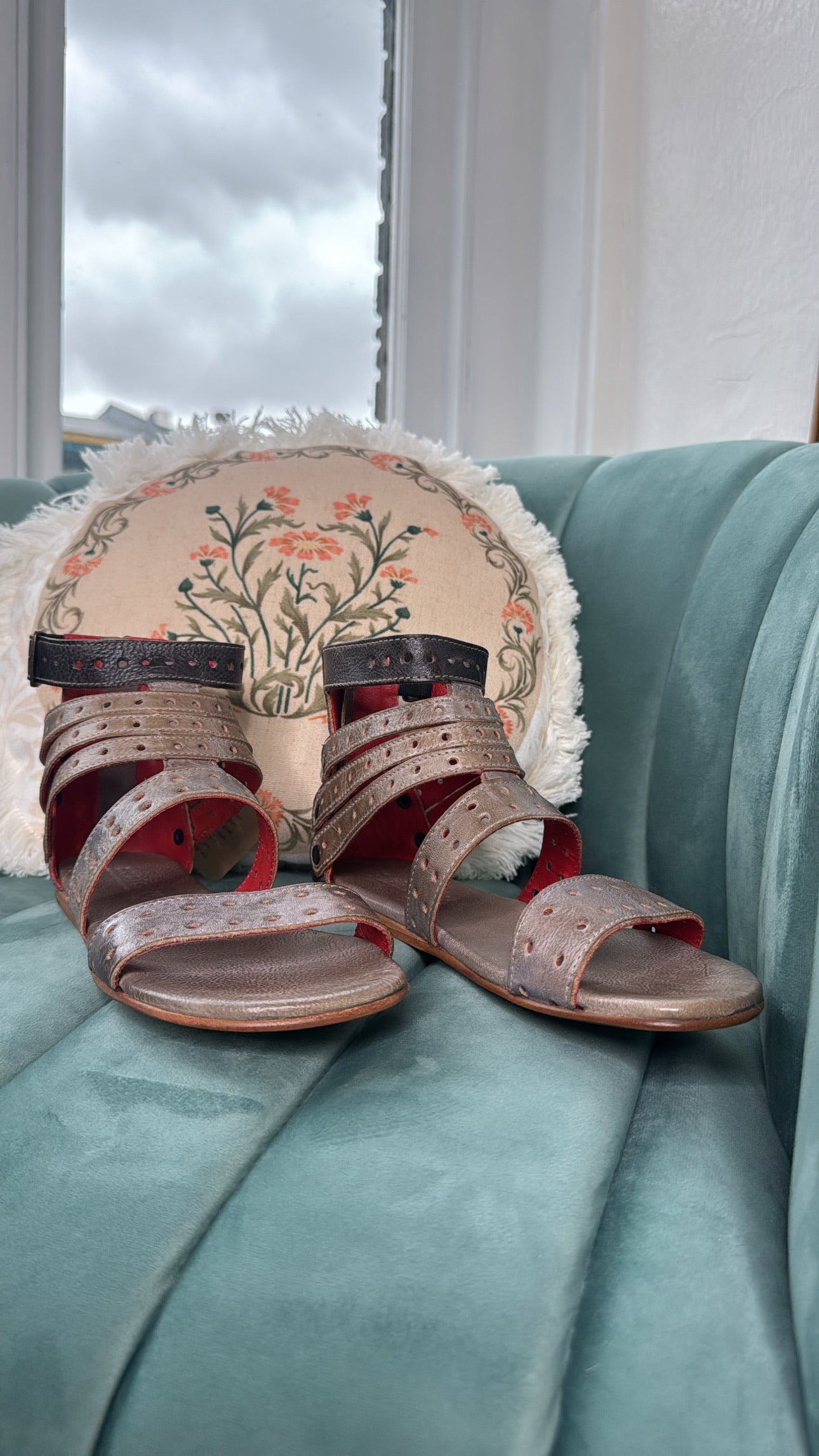 Artemis Bedstu, Tonic Breeze Rustic