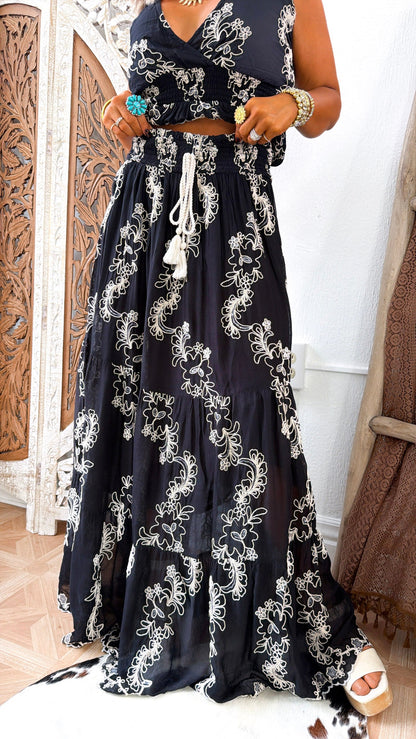 Last Glance Two Piece Set, Black