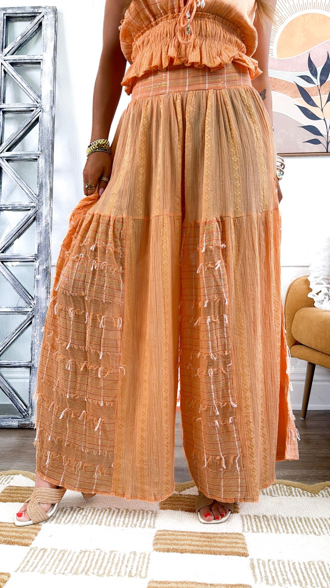 Meadow Light Two Piece Set, Coral