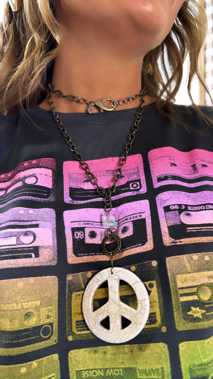 Groovy Necklace, White