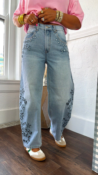 Eyelet Floral Detail Barrel Jeans, Light Denim