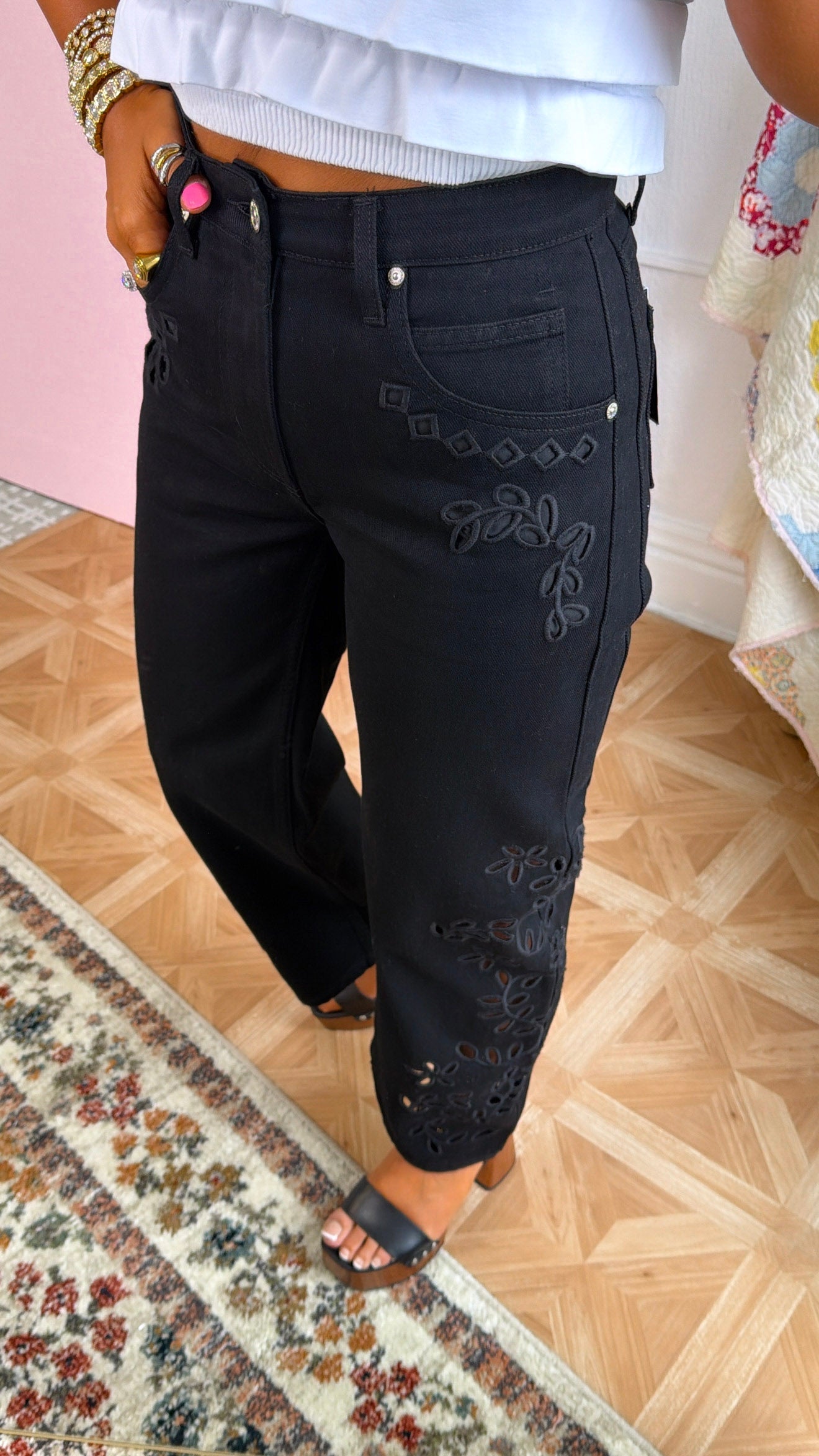Eyelet Floral Barrel Jeans, Black