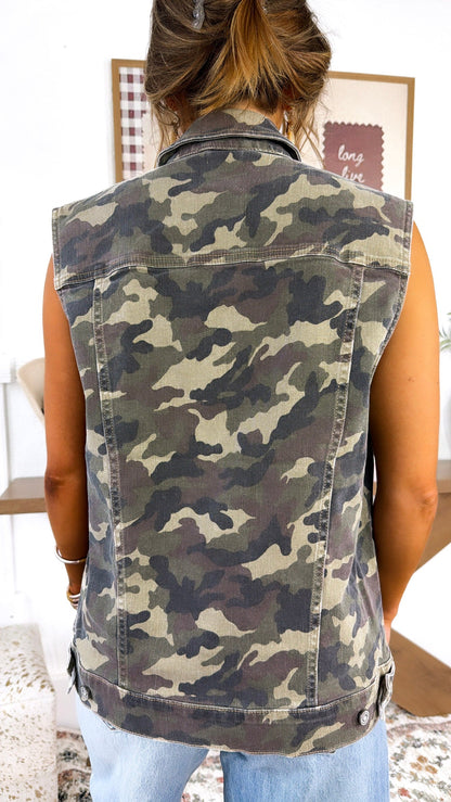 All Business Vest, Camo