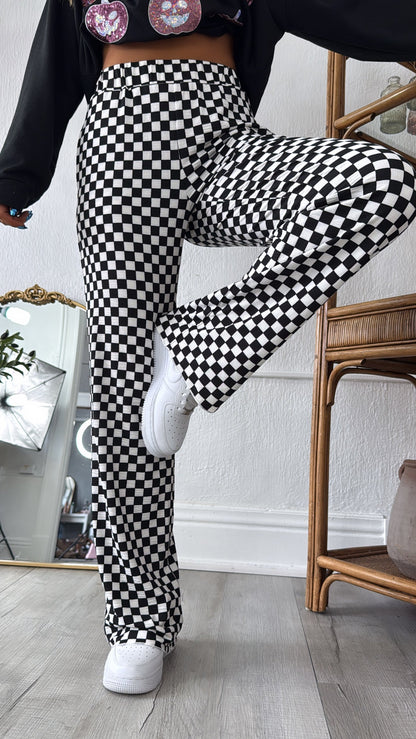 ECB Exclusive : Kickin' It Checkered Pant, White/Black