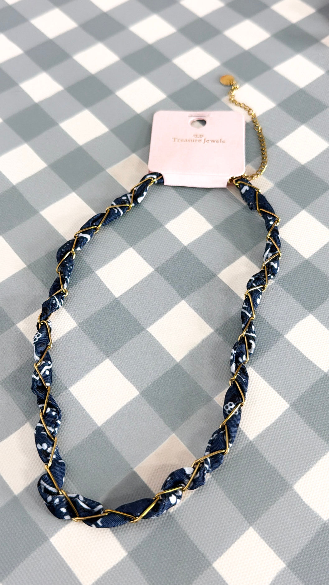 Bandana Twist Necklace, Black