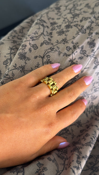 Gold Chain Ring, Gold