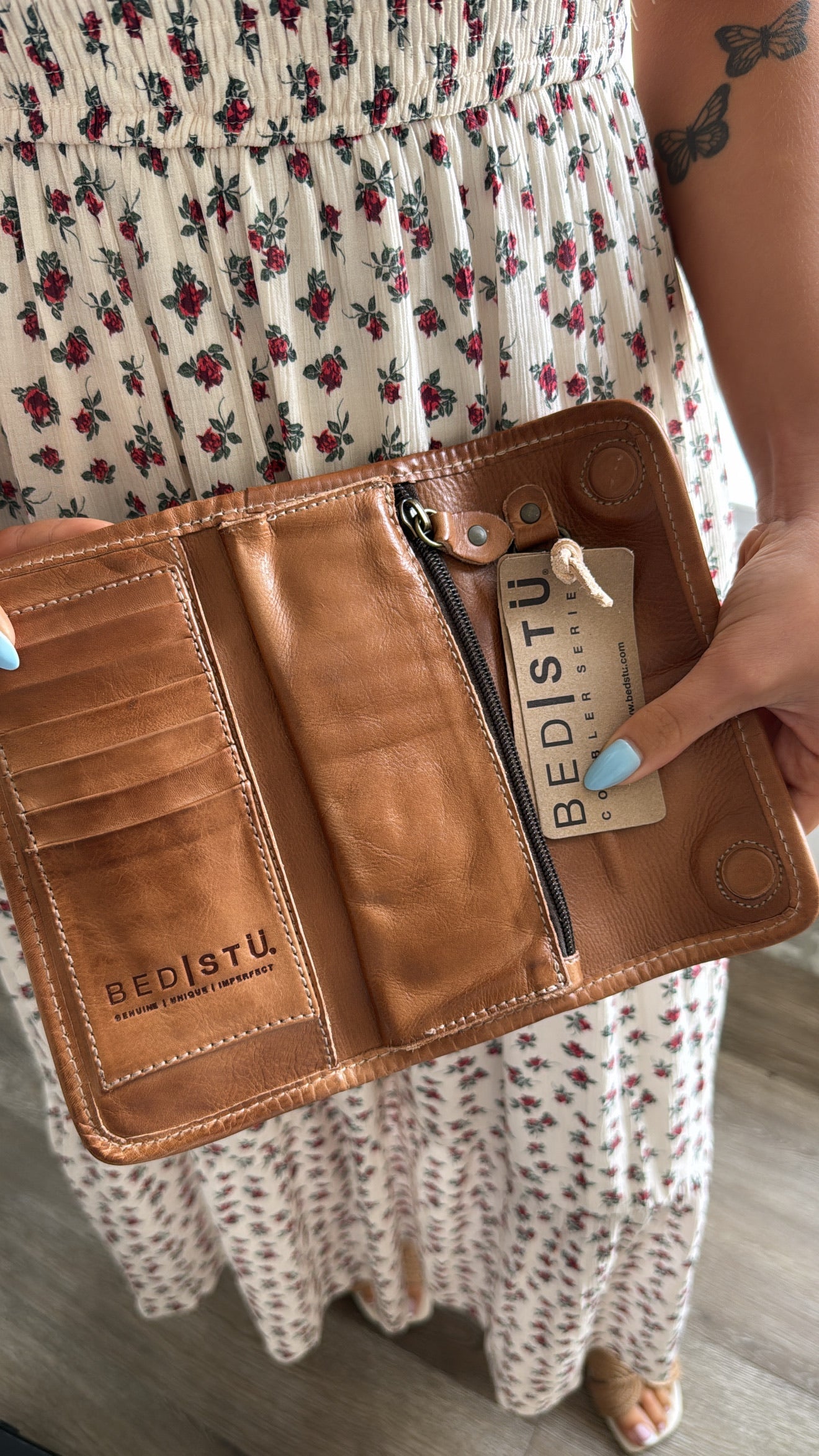 Bedstu Canton, Tan Rustic