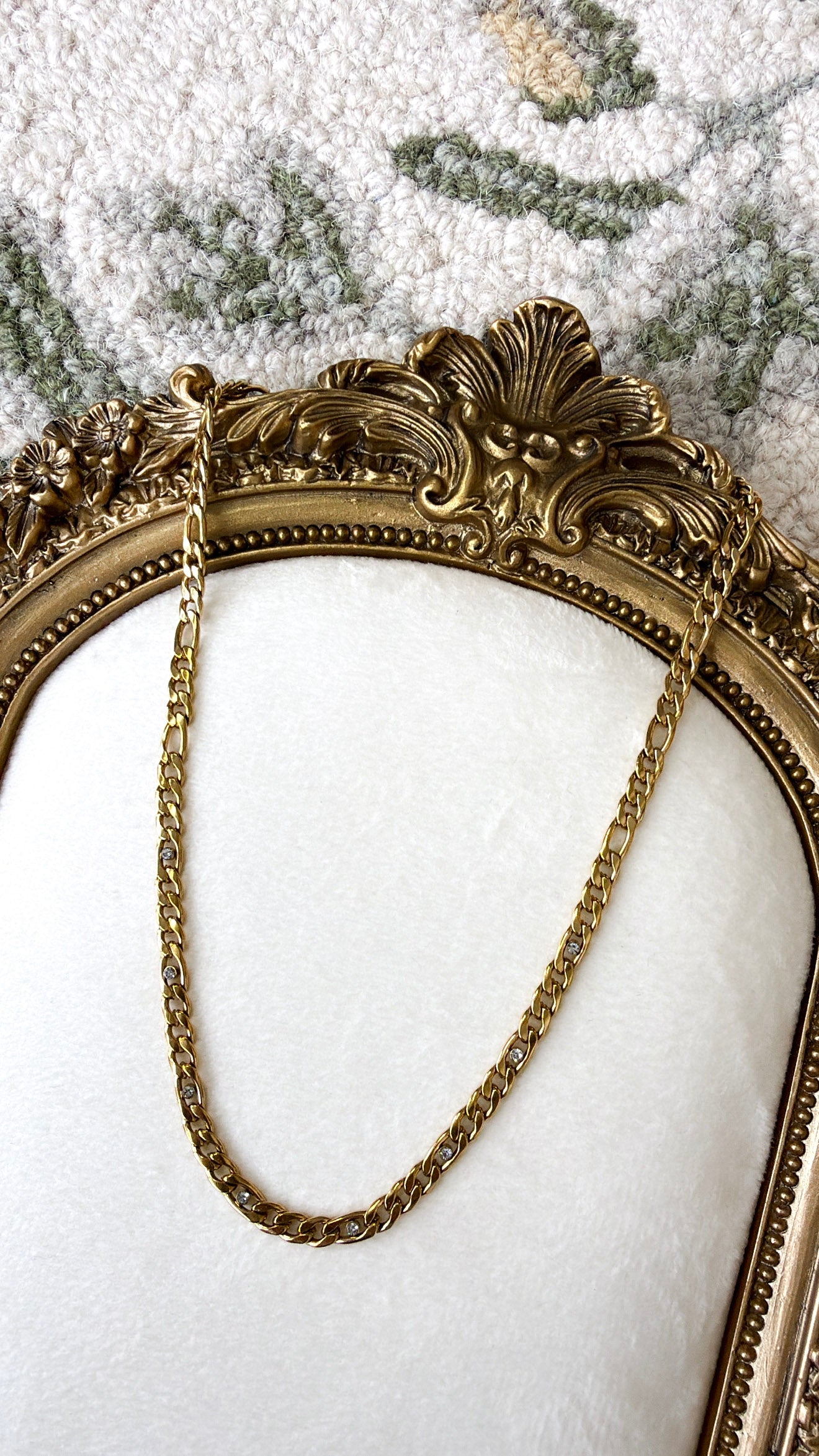 Luxe Glimmer Necklace