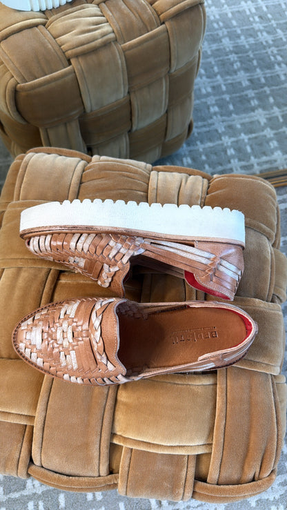 Bedstu Lizzie, Tan Rustic Nectar Lux