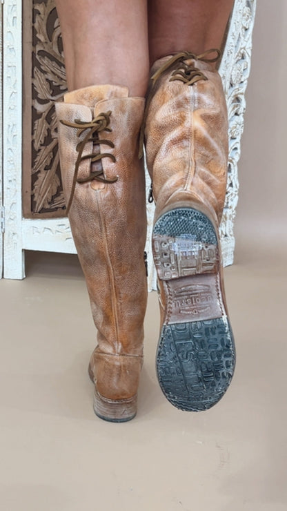 BedStu Manchester, Tan Rustic White BFS