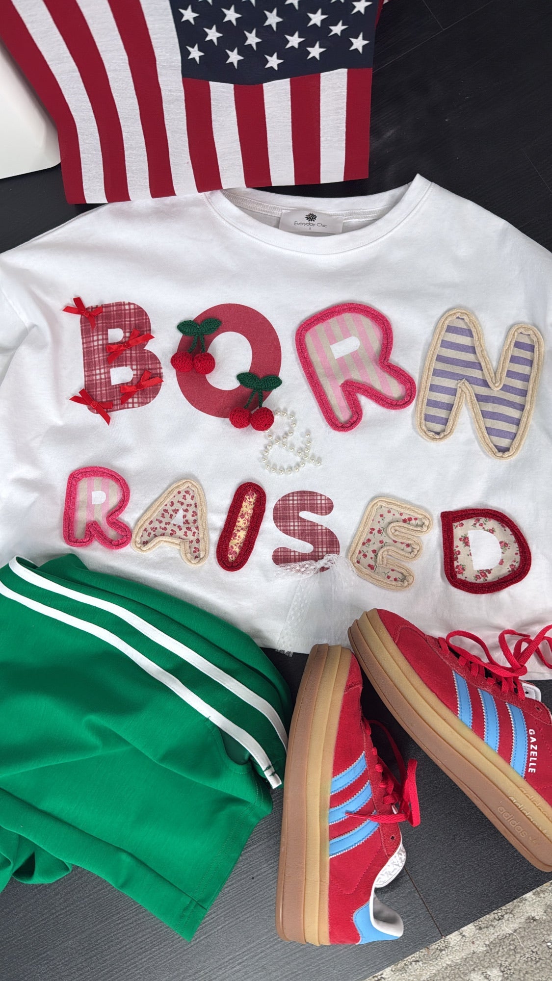 Born & Raised Graphic Detail Top, Off white
