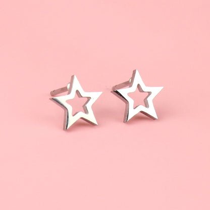 Cut Out Star Stud Earrings