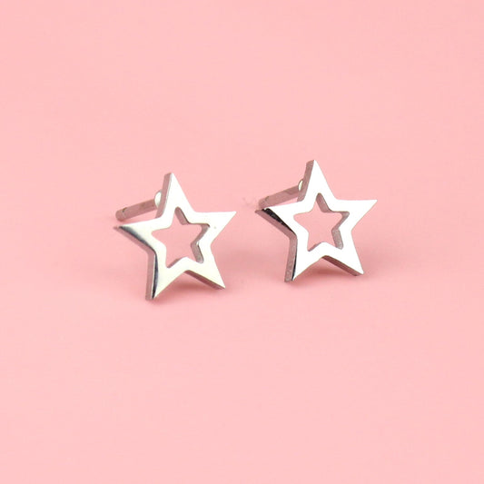 Cut Out Star Stud Earrings