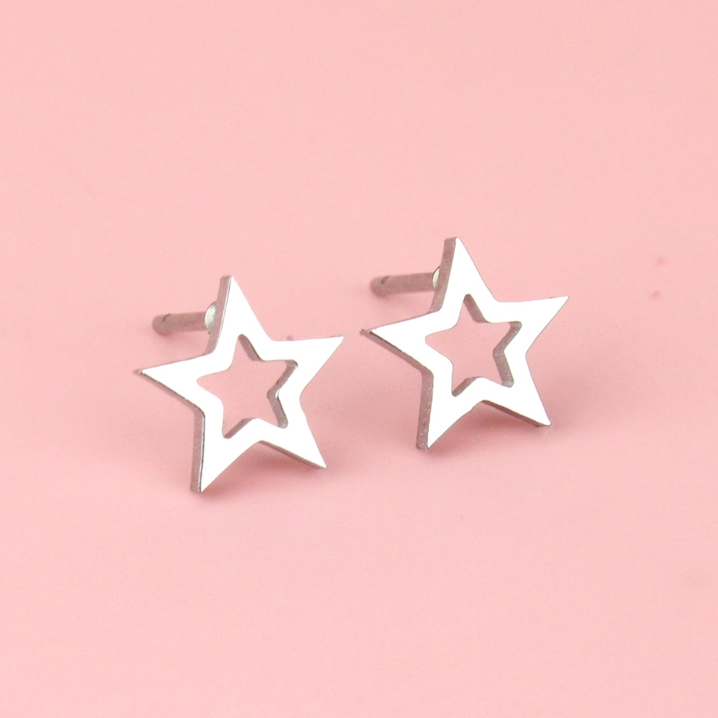 Cut Out Star Stud Earrings
