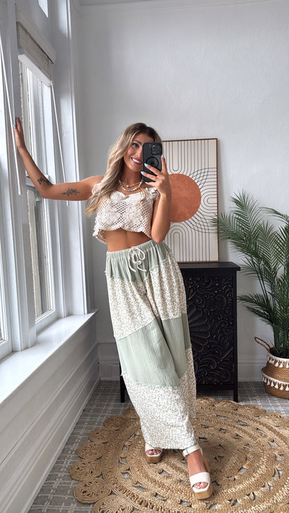 Ivy Oaks Floral Pant, Pistachio