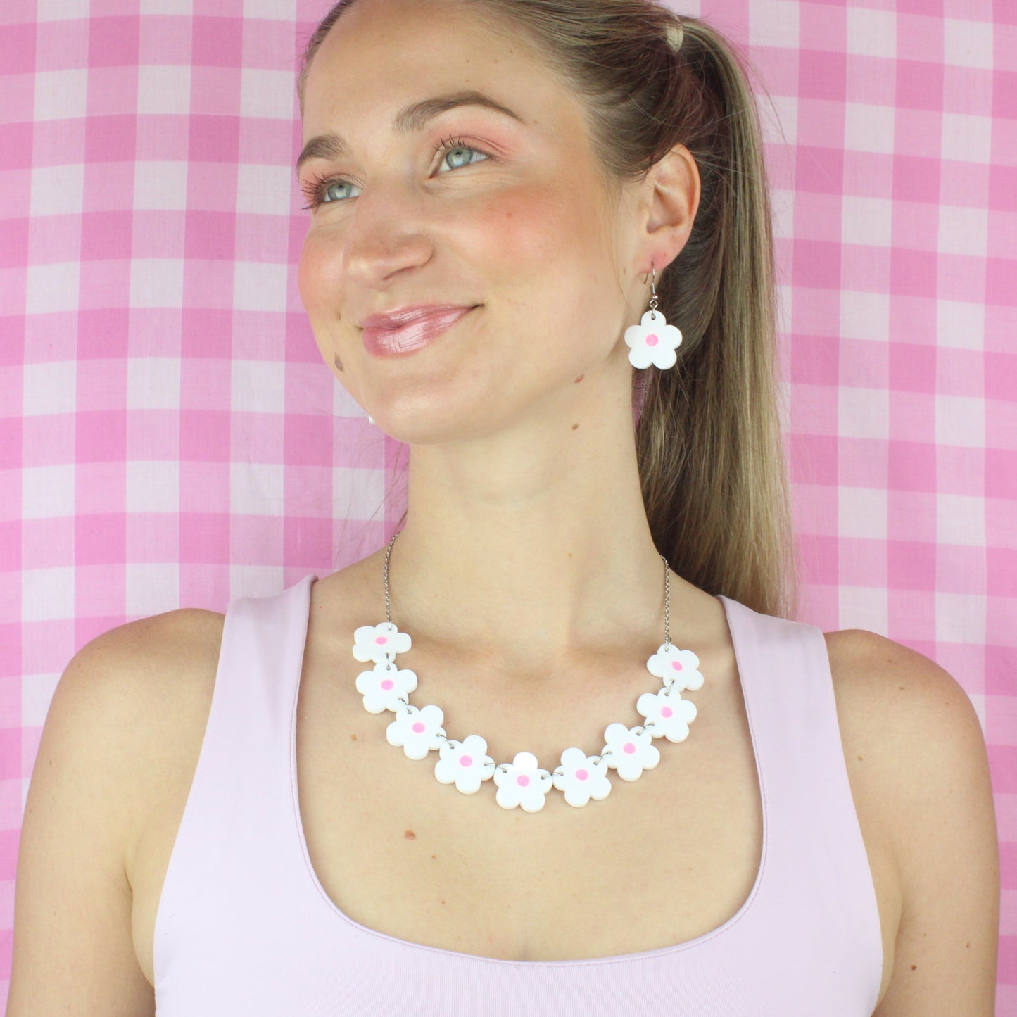 Daisy Chain Necklace