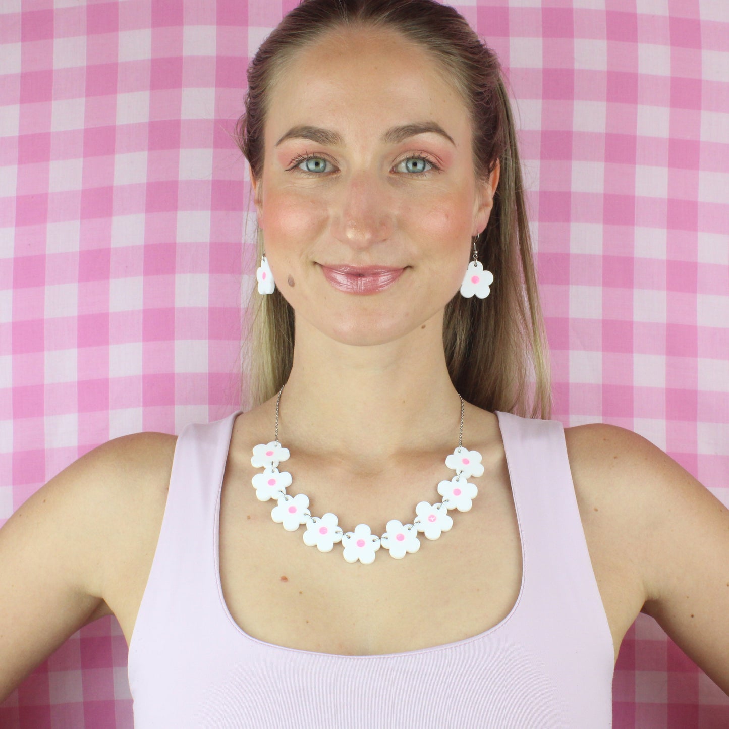 Daisy Chain Necklace