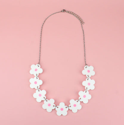Daisy Chain Necklace
