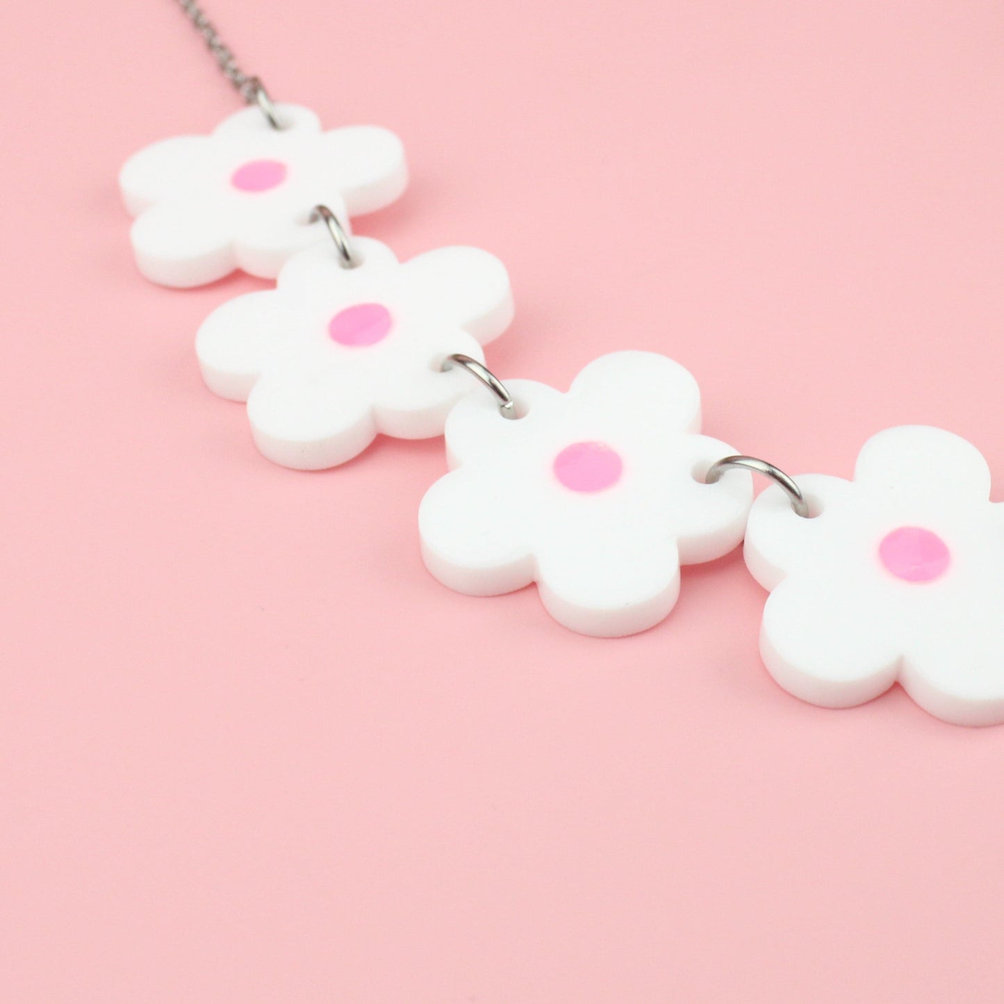 Daisy Chain Necklace