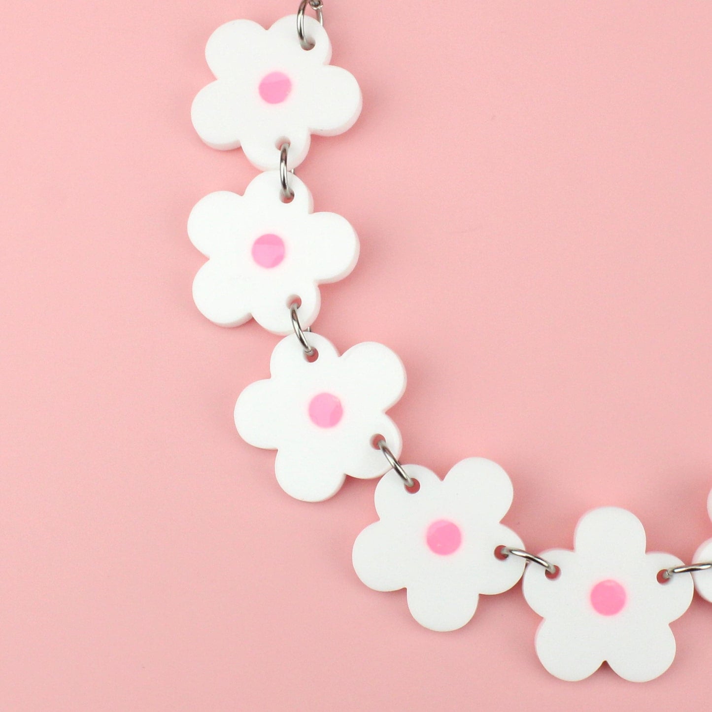 Daisy Chain Necklace