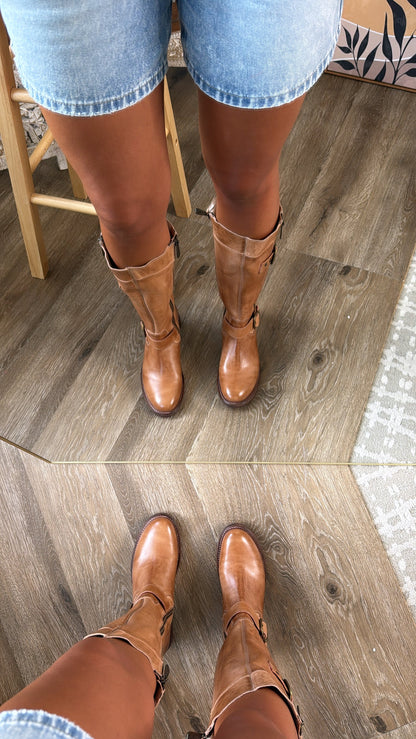 Gogo Bedstu, tan rustic