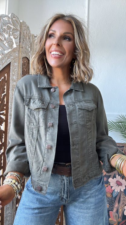 Low Fade Lightweight Denim Jacket, Olive
