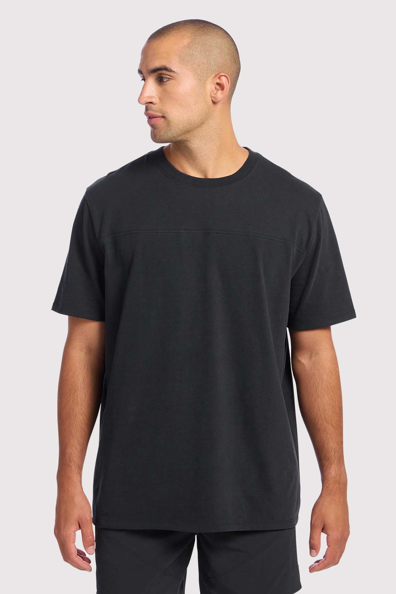 Men's Steady Seamed Tee | Black