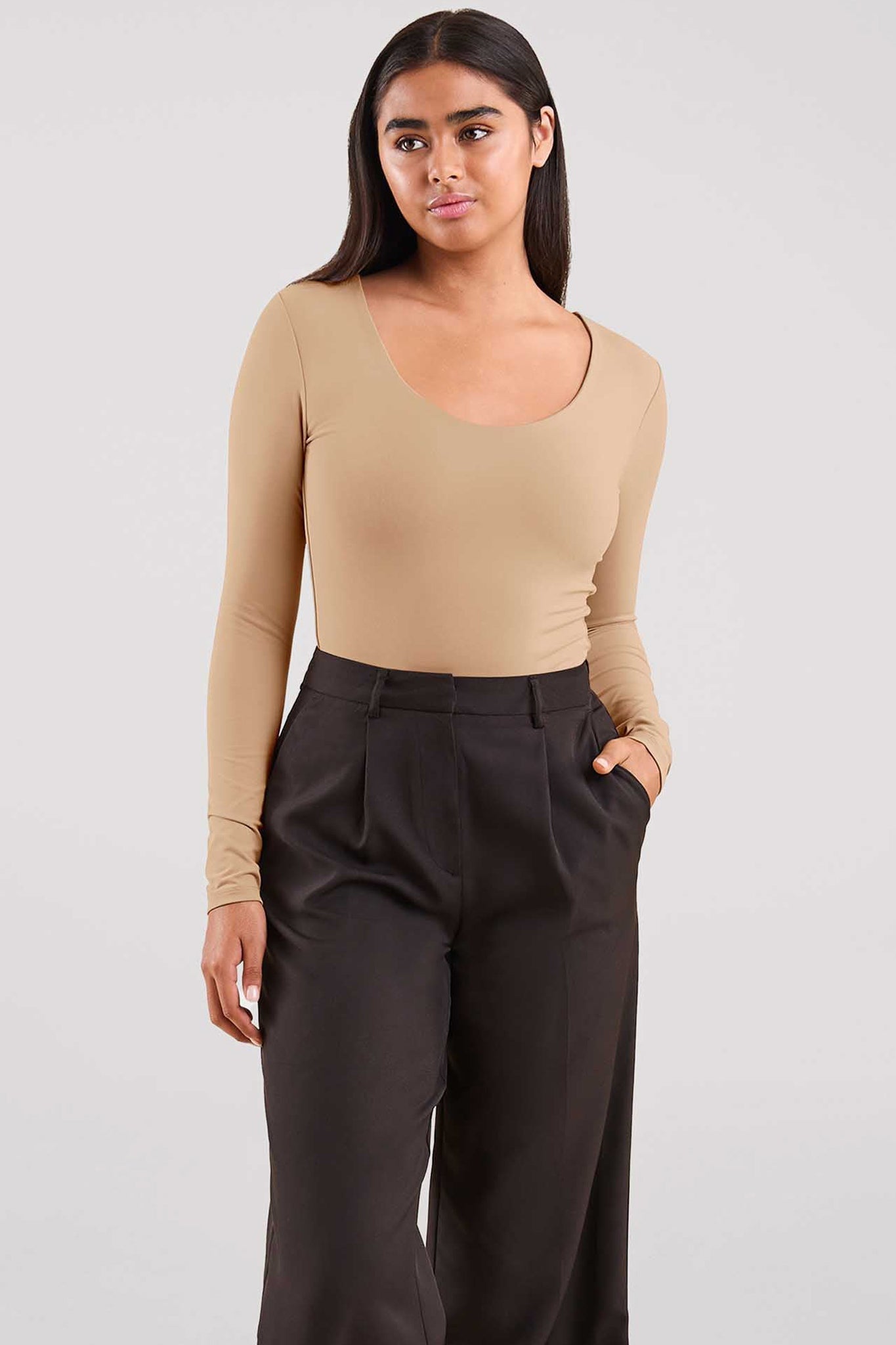 Long Sleeve Scoop Neck Bodysuit | Oat