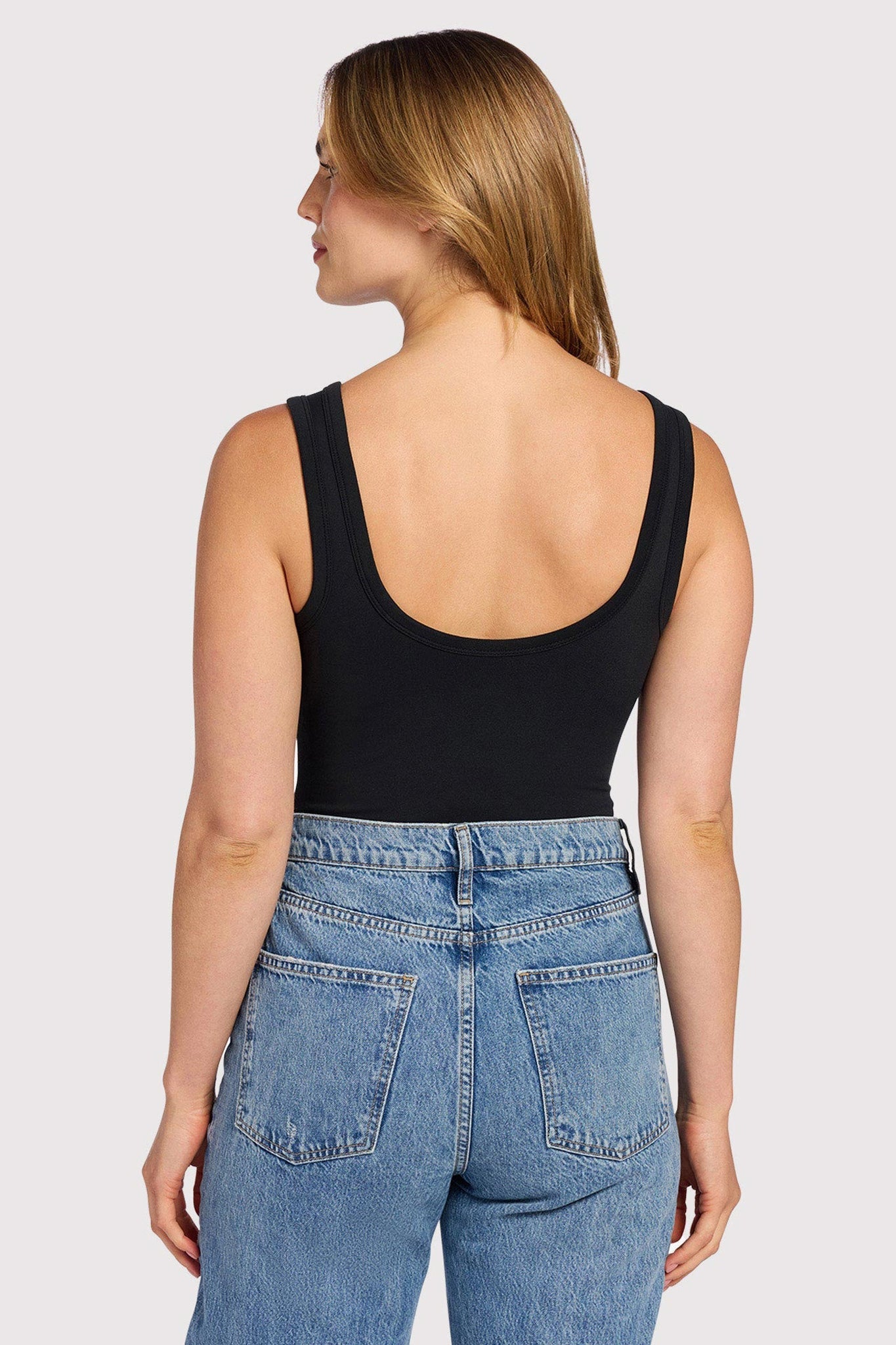 Seamless Scoop Tank Bodysuit | Black
