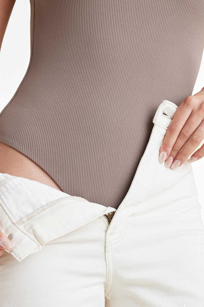Ribbed Scoop Tank Bodysuit | Mocha