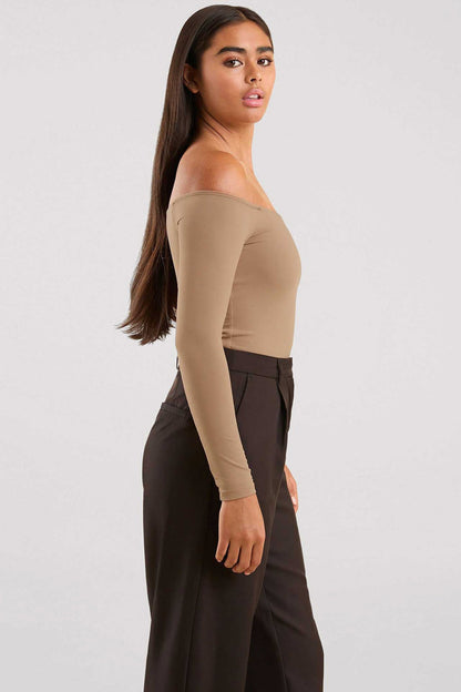 Off The Shoulder Bodysuit | Cinnamon