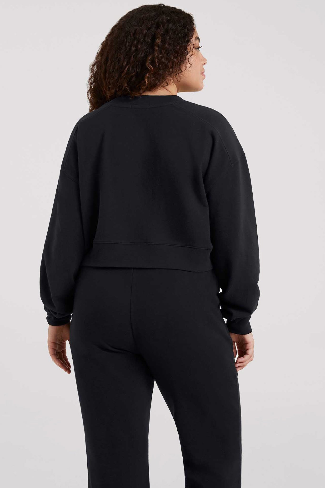 Cropped Crewneck Sweatshirt | Black