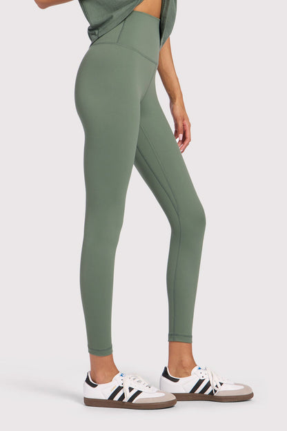 High-Waist Elevate Legging  | Agave