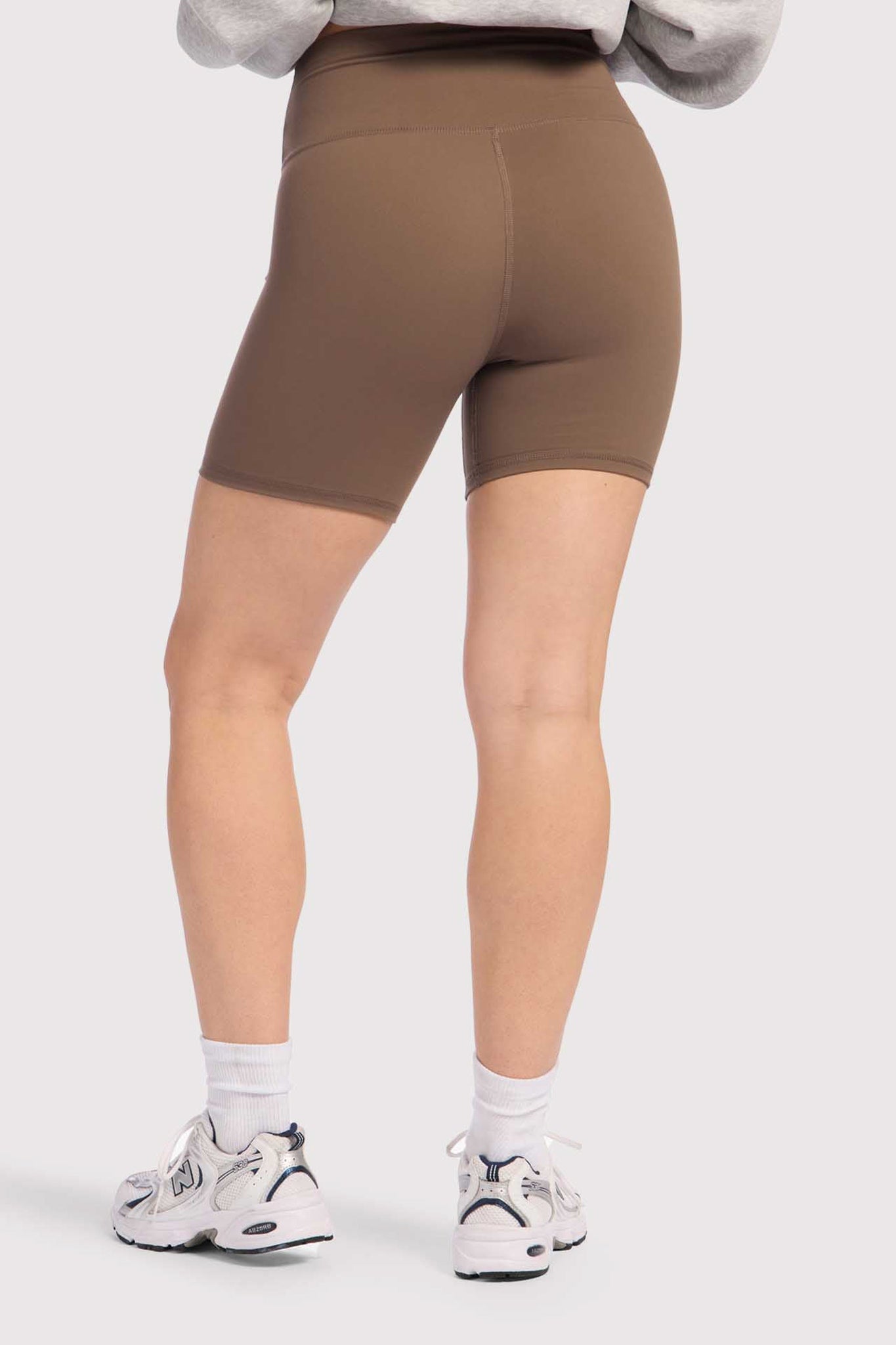 High-Waist Elevate Biker Short | Mocha