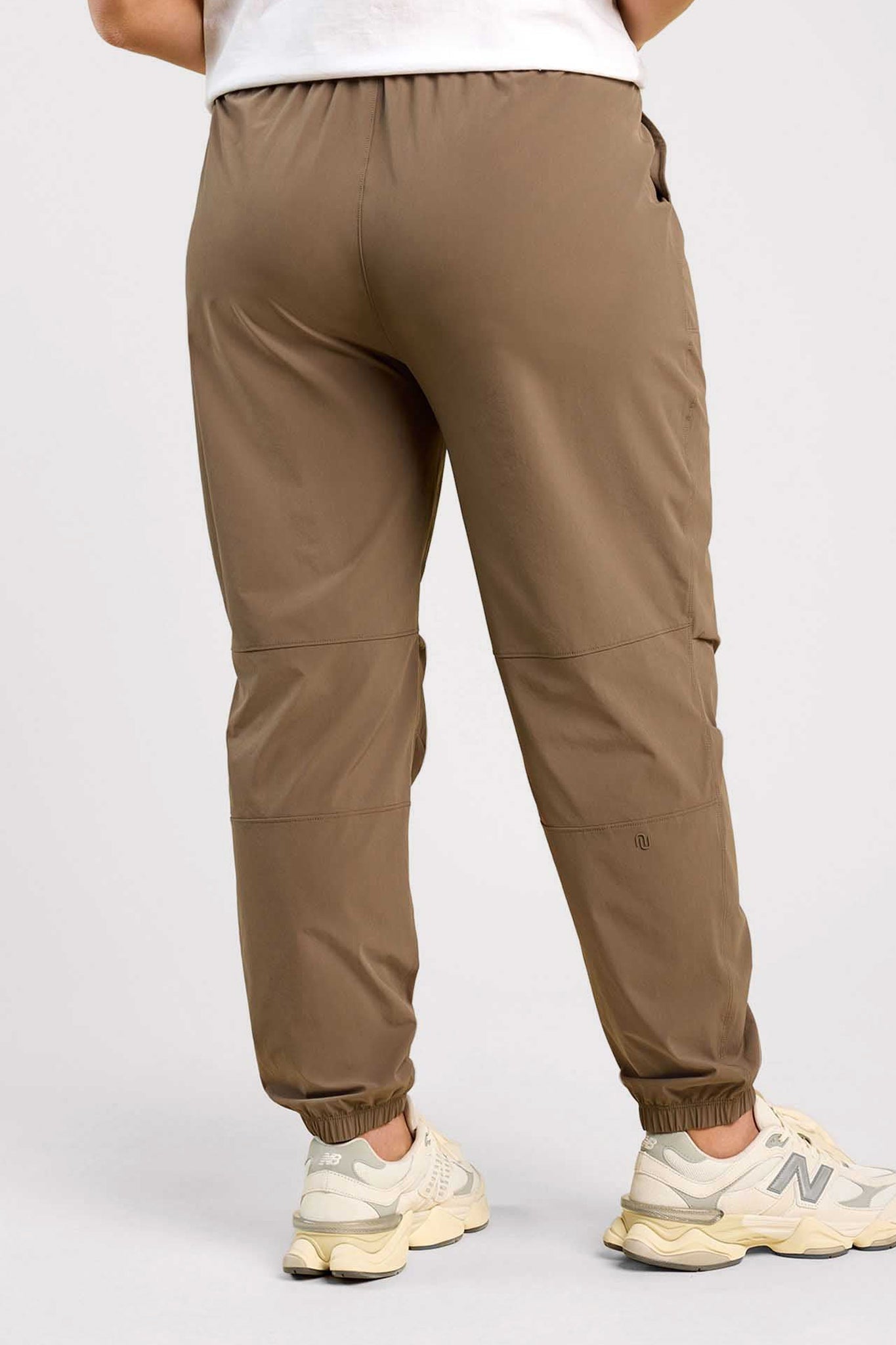 Refine Jogger | Mocha