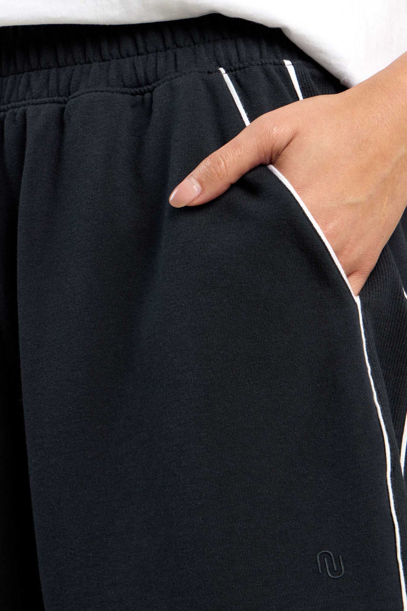CloudTech Short | Black