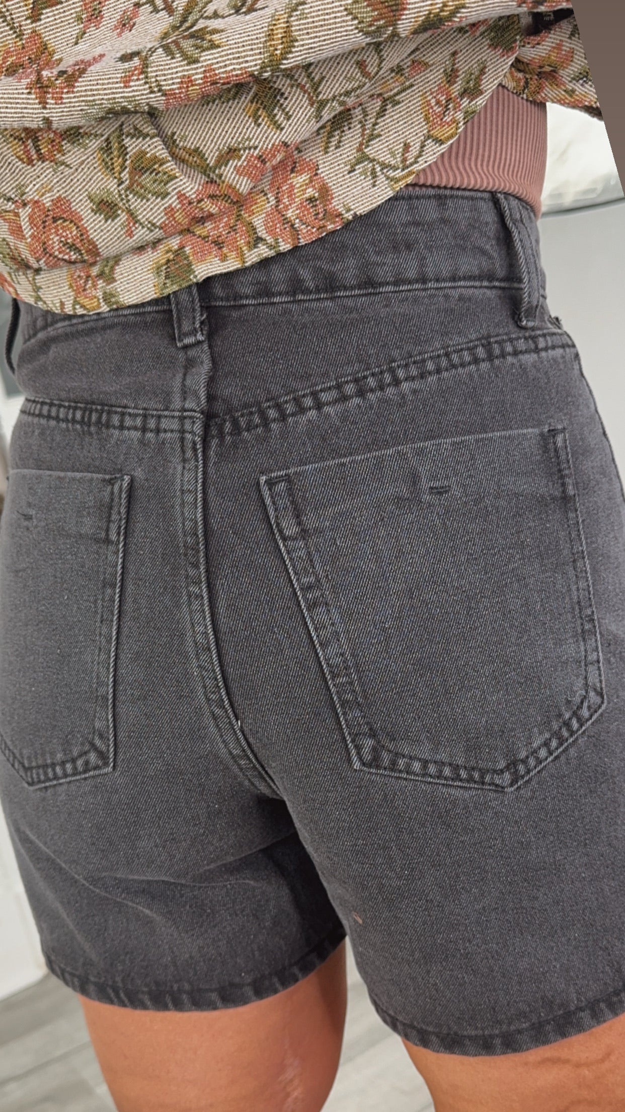 Daily Wear Denim Mom Shorts, Black