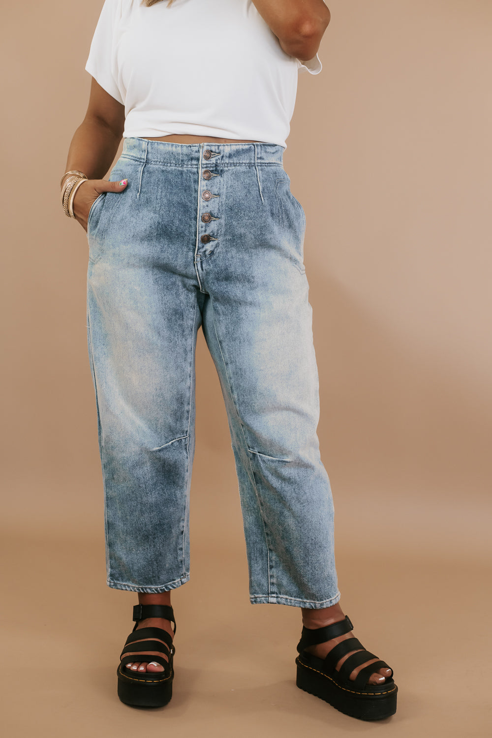 Barrel Denim Jeans