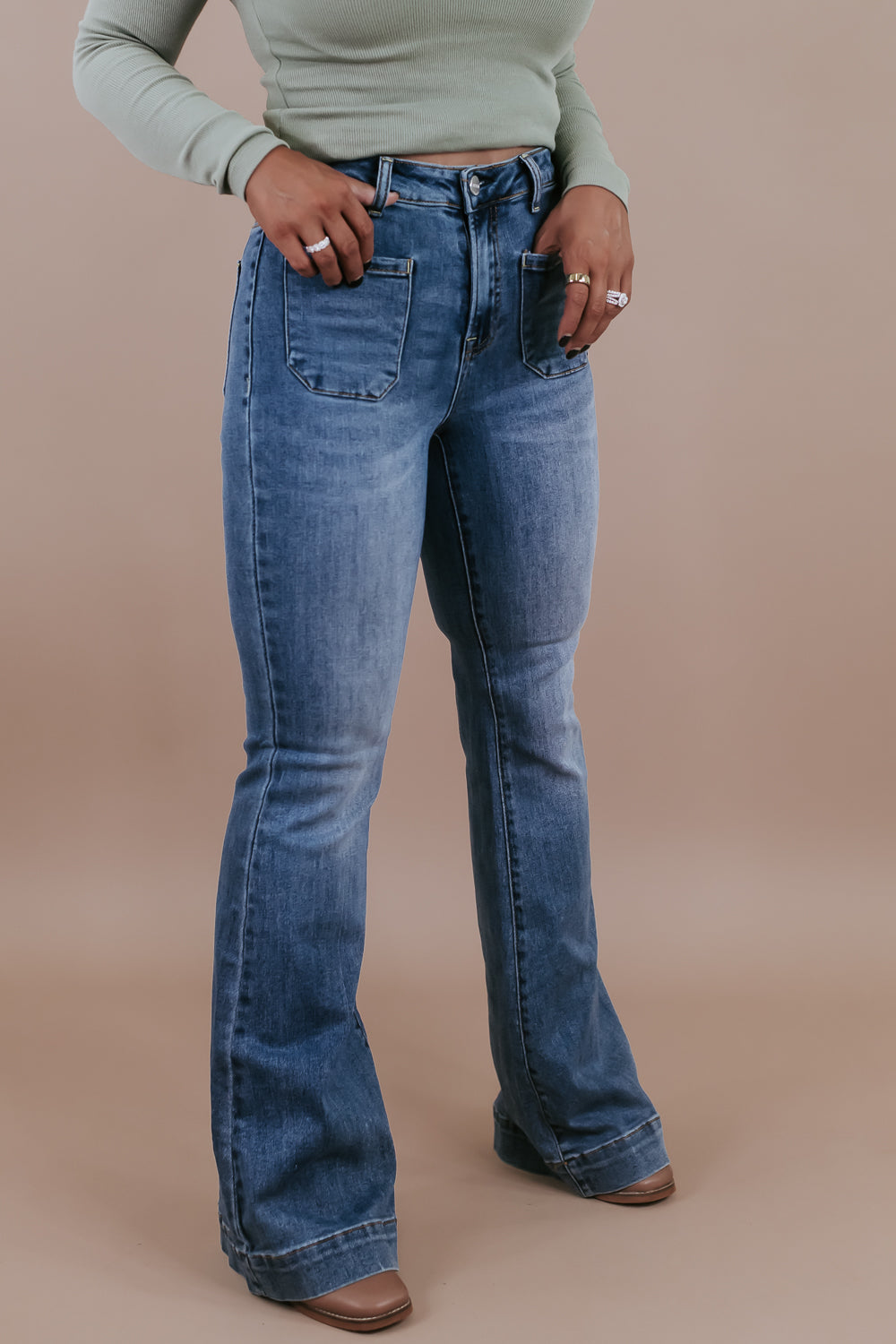 Beau Bell Bottom Trouser, Medium Wash RISEN