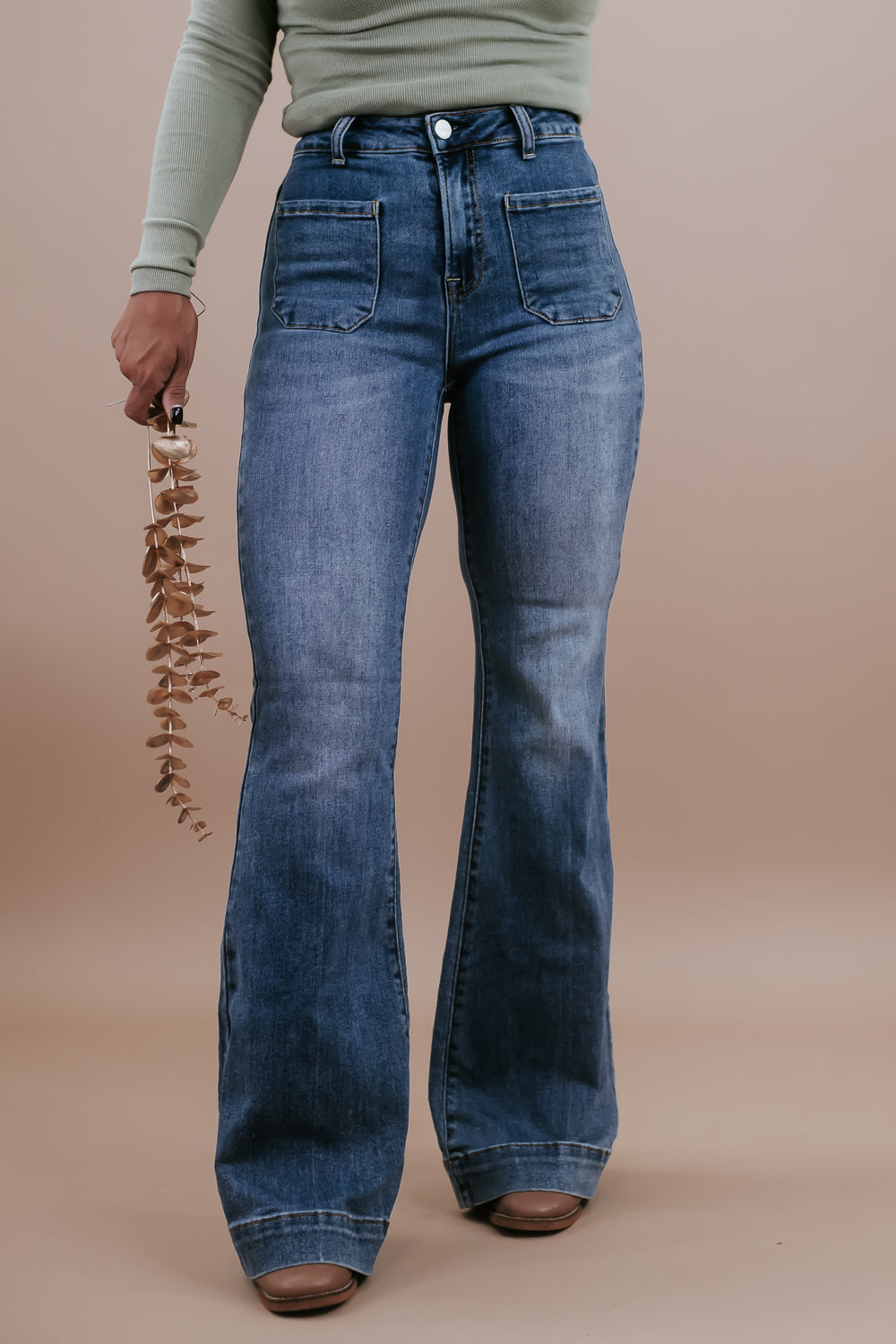 Beau Bell Bottom Trouser, Medium Wash RISEN